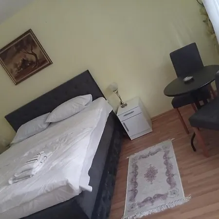 Apartment Tom & Jerry